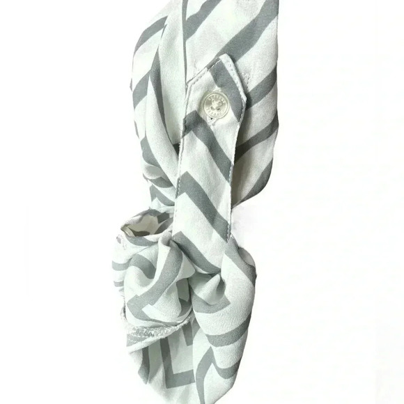 3/$20 EXPRESS the portofino shirt sm collared chevron high low adjustable sleeve - Picture 5 of 6